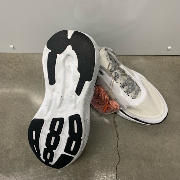 adidas by Stella McCartney Earthlight White - Picture 9 of 9